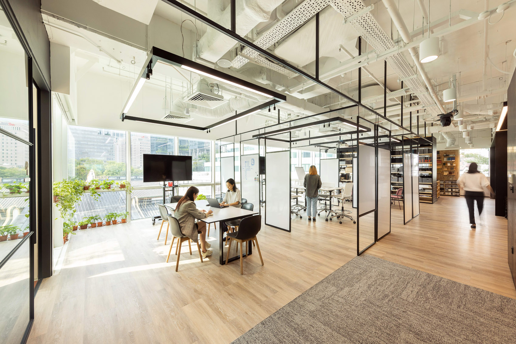 Contemporary Office Space Design